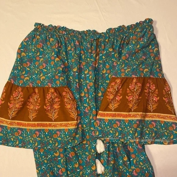 Women's Off The Shoulder Tassel Tie Bohemian Blouse Size Large NWOT - Picture 8 of 11